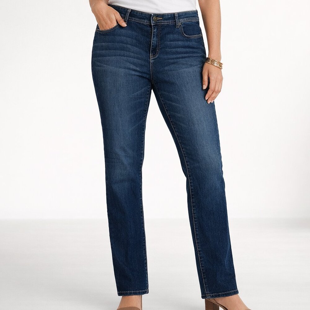 Chico’s 2 Short Dark Wash Bootcut Stretch Jeans